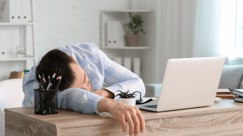 すぐに寝てしまうのは気絶かも?気絶と睡眠の違いとは